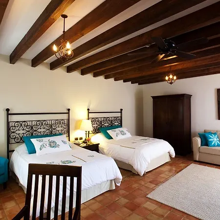 Guaycura Boutique Hotel Beach Club & Spa-3